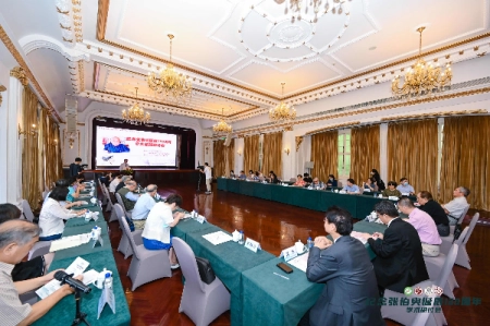 生为医林习医济世 张伯臾教授诞辰120周年纪念会上，中医人这样缅怀前辈（中医西医内科）张伯伦一生拥有过多少女人，